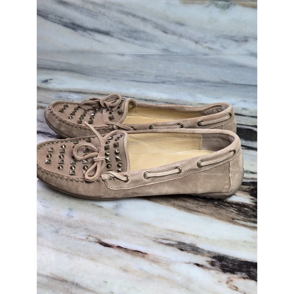 Vaneli Womens 7.5 A‎ Tan Suede Studded Driving Moccasins Loafers Beige Bow Shoes
